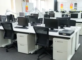 オフィスにおけるAIカメラ活用事例